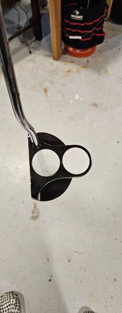 GOLF PUTTER