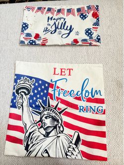 4 of July pillows covers like new