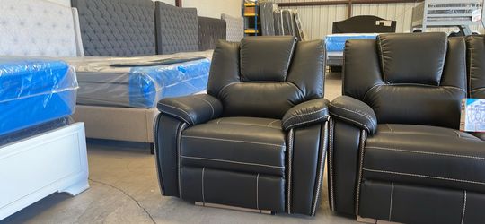 New set sofa 3 pc black leather with recliners