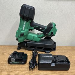 Metabo HPT NV1845DA MultiVolt 1-3/4-in 15 -Degree Coil Cordless Roofing Nailer Kit
