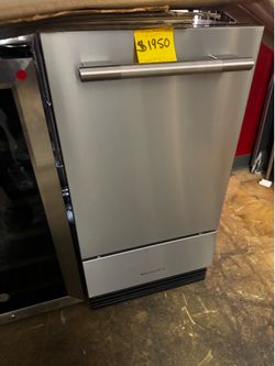 KItchenAid. Ice. Maker. 21”