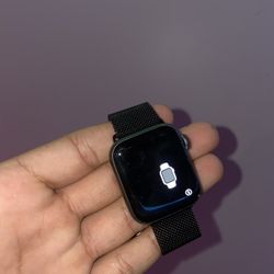Apple Watch 40MM Series 4
