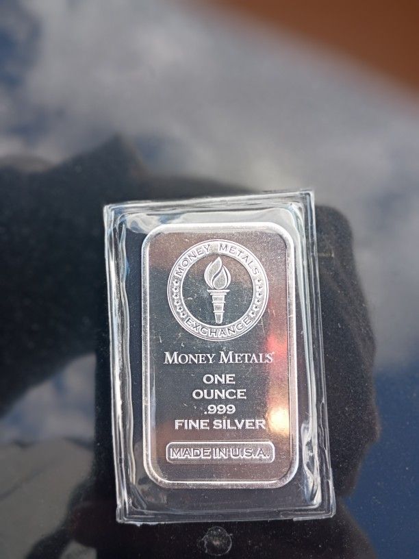 Money Metals 1oz Silver Bar