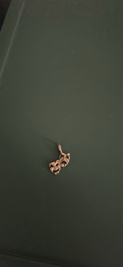 Pendant charm
