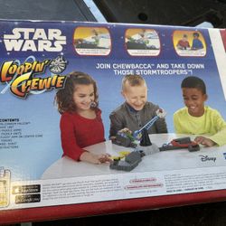 STAR WART WARNING: CHOKING HAZARD - Small parts. Not for children under 3 years. AGES 4+ 2-3 PLAYERS ADULT ASSEMBLY REQUIRED. B2354 HETLE