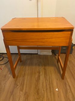 Children’s wooden desk