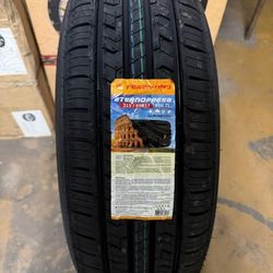 215 65 17 Set Of Tires 