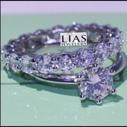 New 18k White Gold Wedding Ring Set 