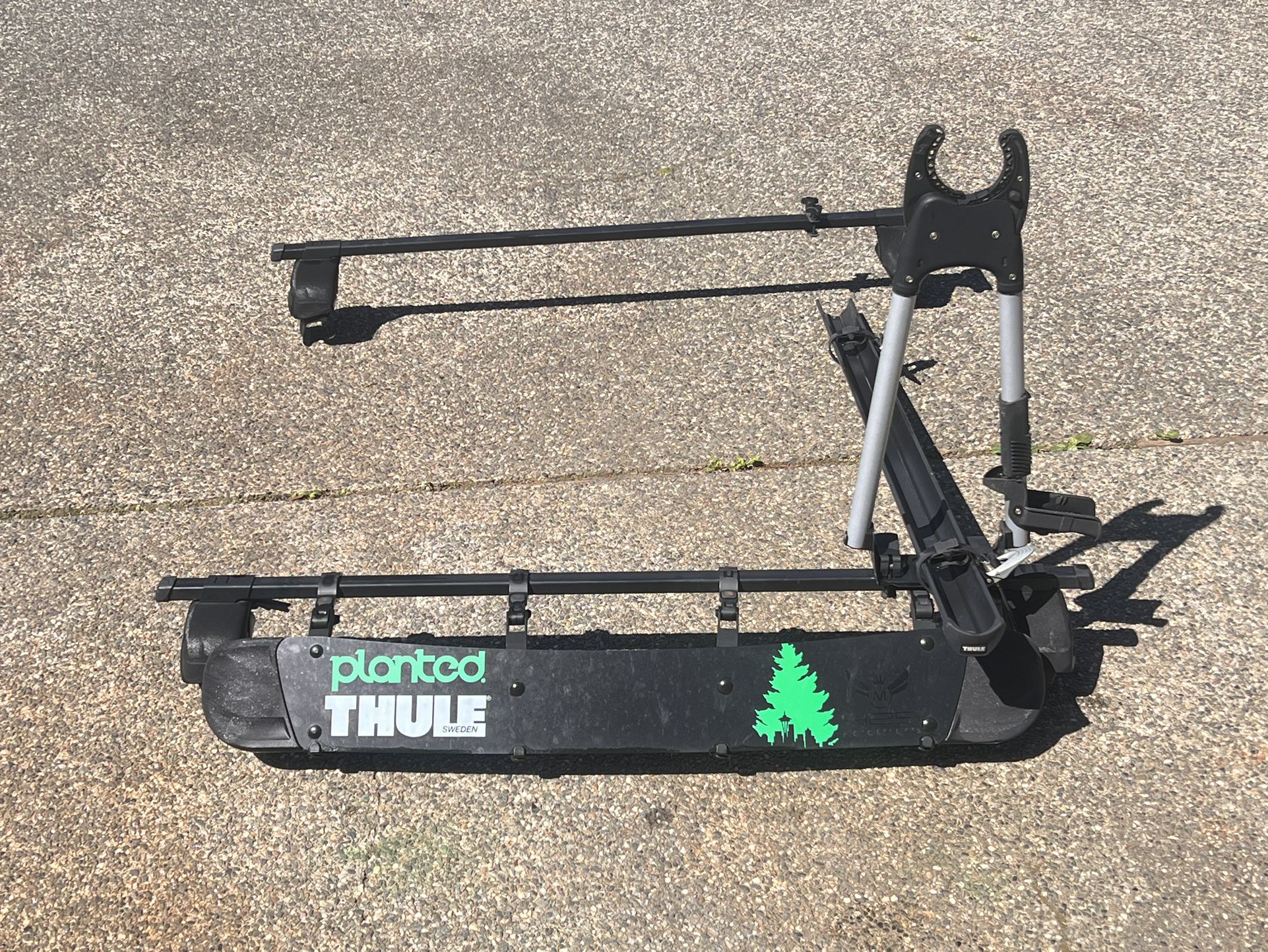 THULE SWEDEN Roof Rack With Bike Rack And Front Deflector Vw 