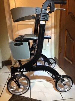 ALUMINIUM FRAME  DRIVE ROLLATOR  WALKER