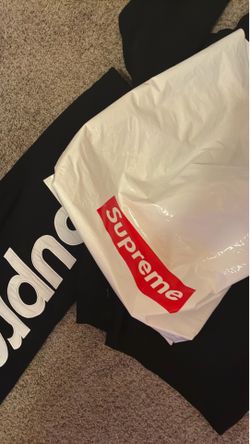 Supreme Outfit