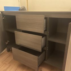 Console Table/ TV Stand