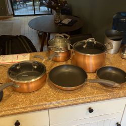 Epicurious Cookware Set 