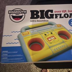 Beach float