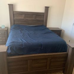 King Size Bedroom Set 