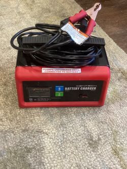 Cen-Tech 2/6 Amp 6/12 Volt Battery Charger