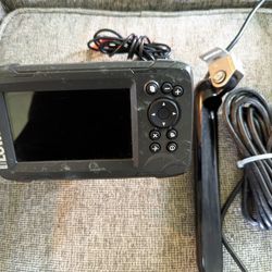 Lowrance HOOK² 5 with TripleShot Transducer Fish Finder

