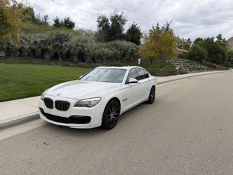 2014 BMW 740i