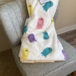 Ghost Blanket