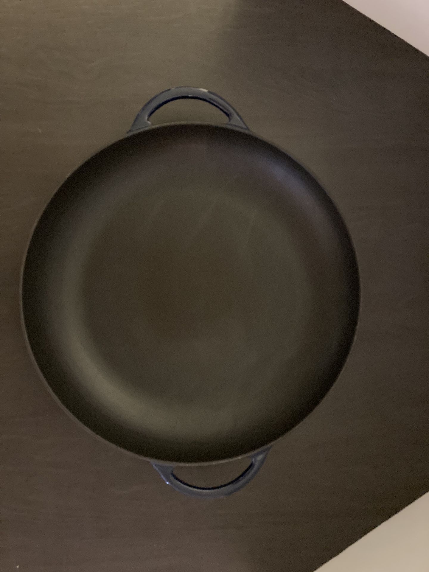 “Country Cottage” by Ultrex Cast Iron Paella Pan