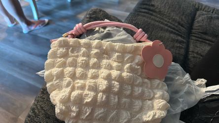 Cute small handbag kawaiiii 🌸