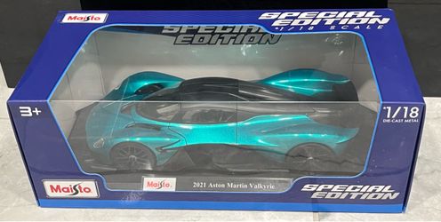 2021 Aston Martin Valkyrie 1:18 scale Maisto diecast car