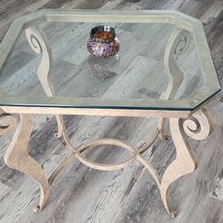 End Table & Coffee Table