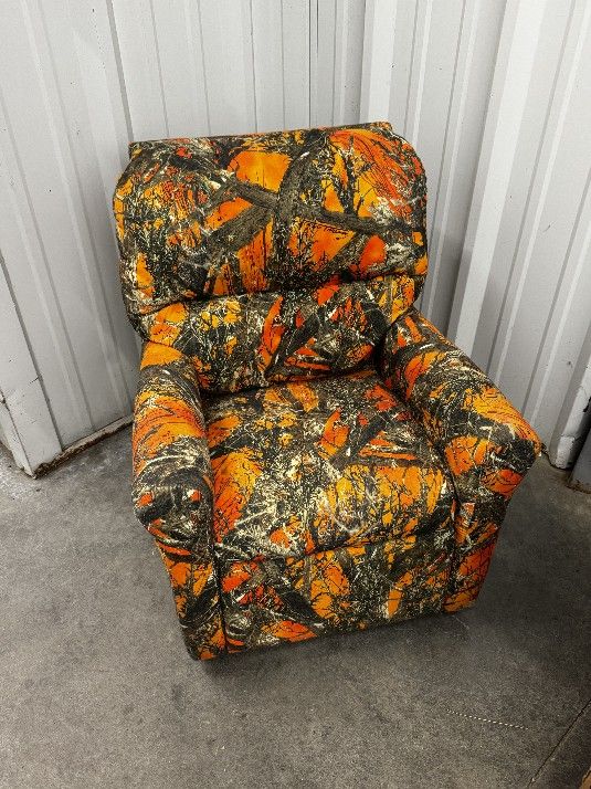 Old West Furniture Custom Made in USA Kid's (Orange With Camouflage) Recliner
