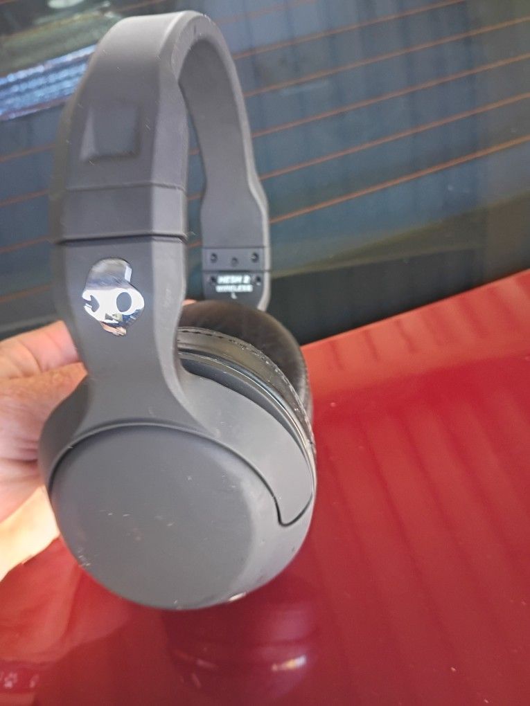 Hersh 2 Wireless Headphones