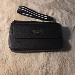 KATE SPADE wristlet 