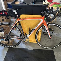 Trigon RQC-29 Carbon Road Bike