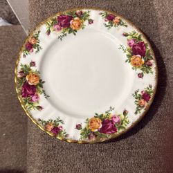 Royal Albert Complete Set Multiples 