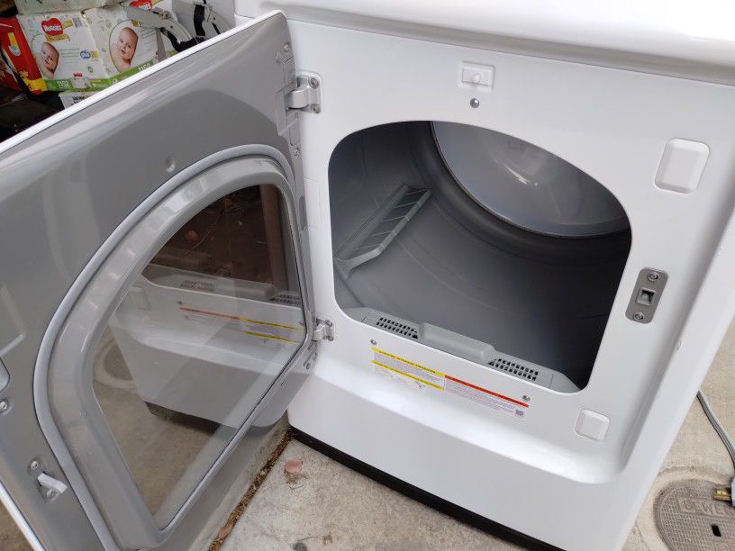 Samsung  HE Electric Dryer