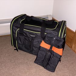 FURHOME COLLECTIVE - Soft-Sided Expandable Pet Carrier 