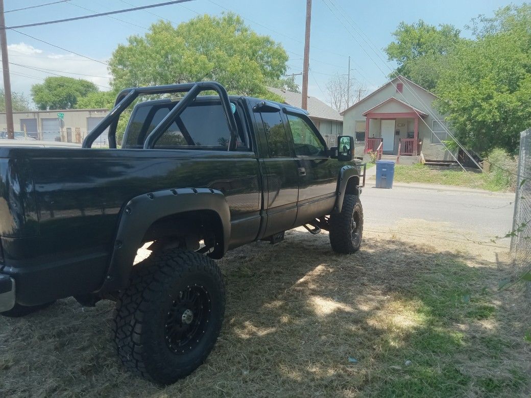 Go Rhino Bed Bars