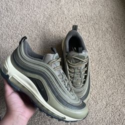 Women’s Nike Air Max 97