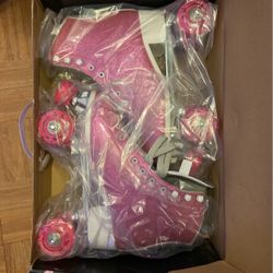NEW ROLLER SKATES