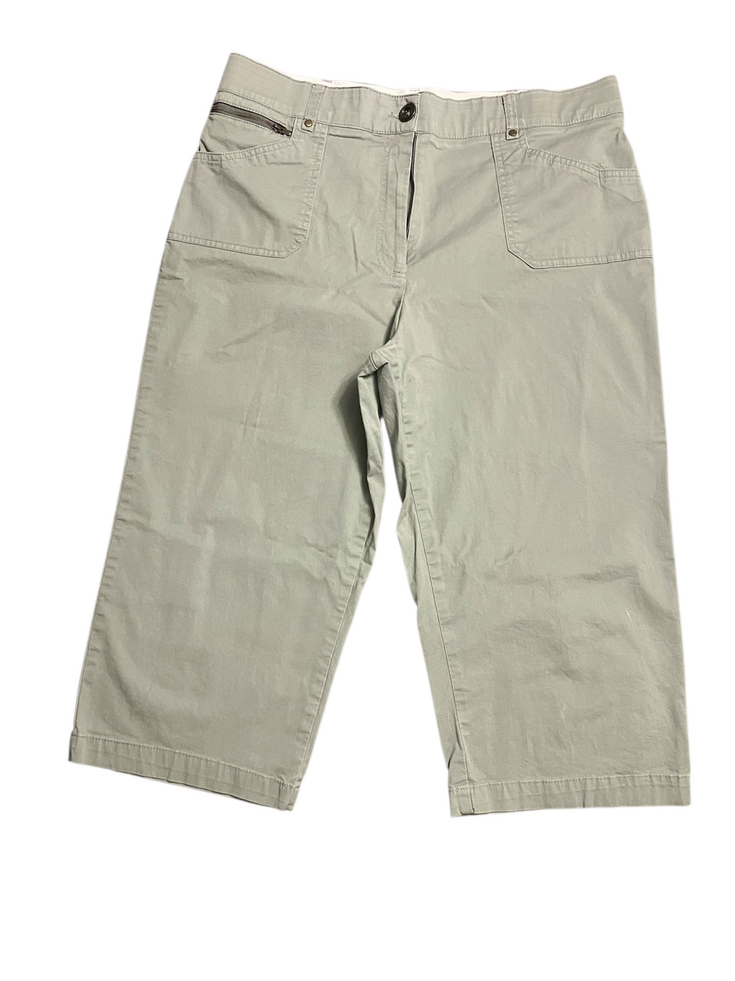 Counterparts Women’s Capris – Size 14