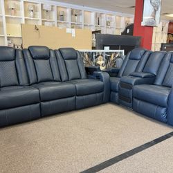 Power Reclinig Sofá And Love Seat 