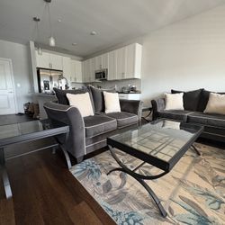 Lovely Glass Coffee Table, 2 Glass Side Tables + 5x7 Area Rug!