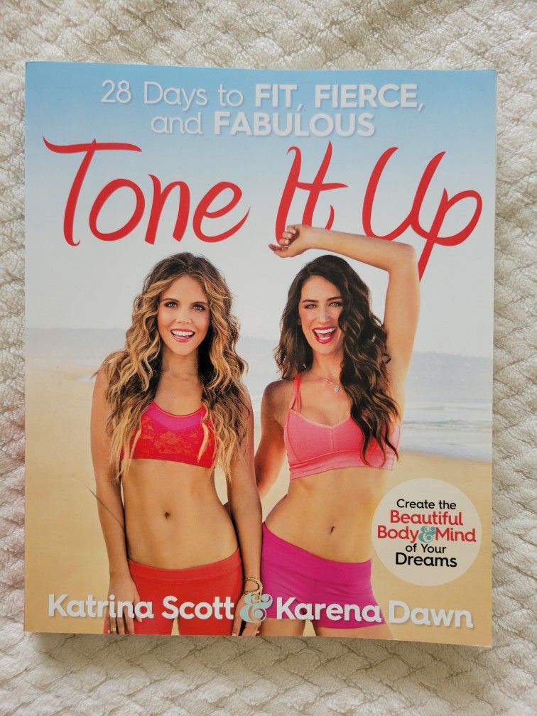 ToneItUp Fitness Book