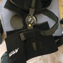 Adjustable Knee Brace, With Velcro Quick Brace Included.