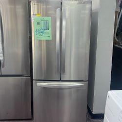 Refrigerator Stainless Steel 30” In New Open Box Scratch And Dents 