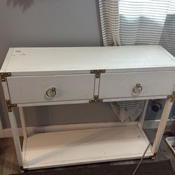 Entry way table