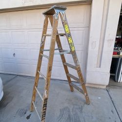 6’ Ft Goshen Wood Ladder