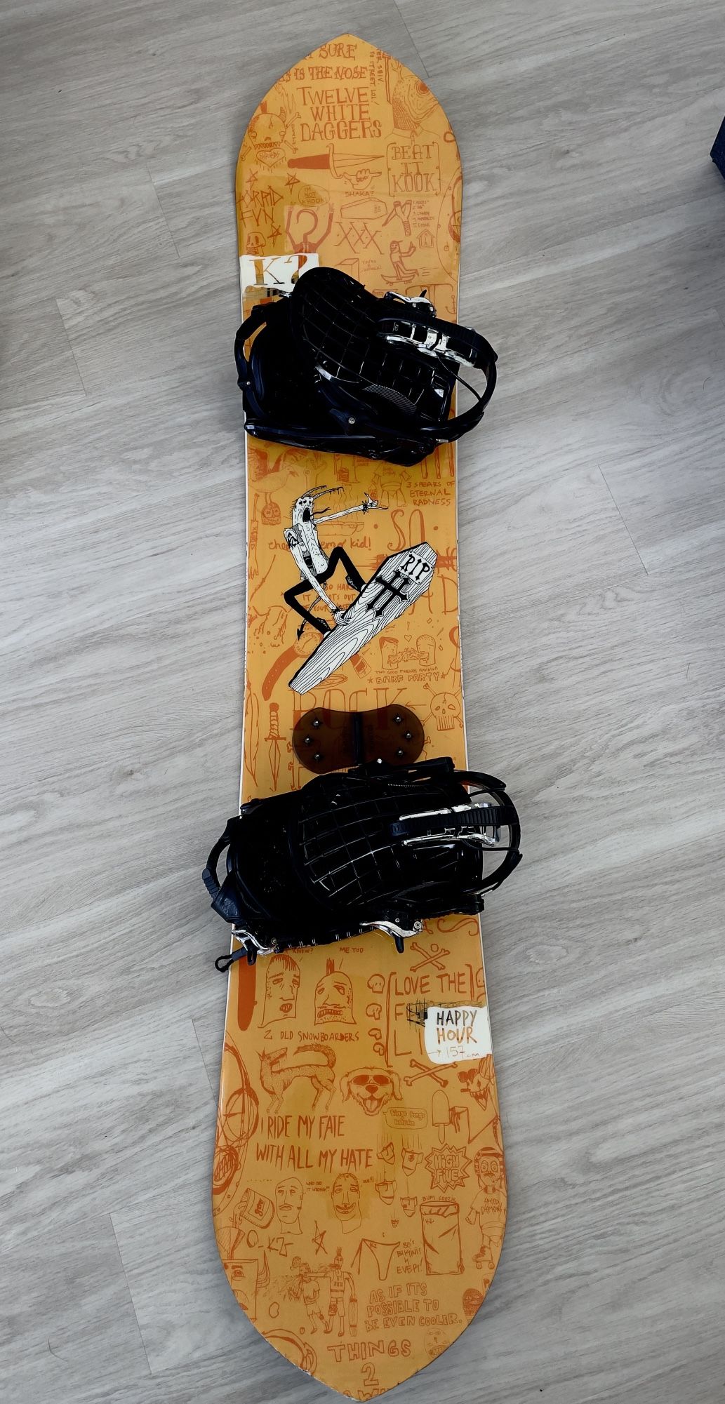 🏂 For Sale: K2 Happy Hour 2012 157 CM Snowboard with K2 Flow Bindings 🏂