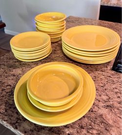 Fiesta Ware Fiestaware Yellow 23 Pieces  Plates Bowls Dinner  Salad