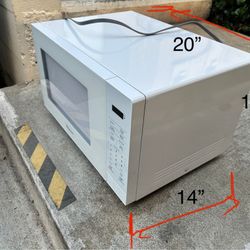 Magic chef Microwave 0.9 Cu 