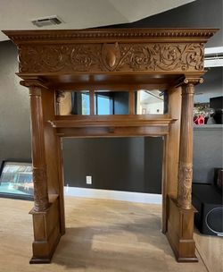 Fireplace mantel
