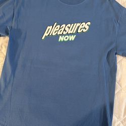pleasures T-Shirt